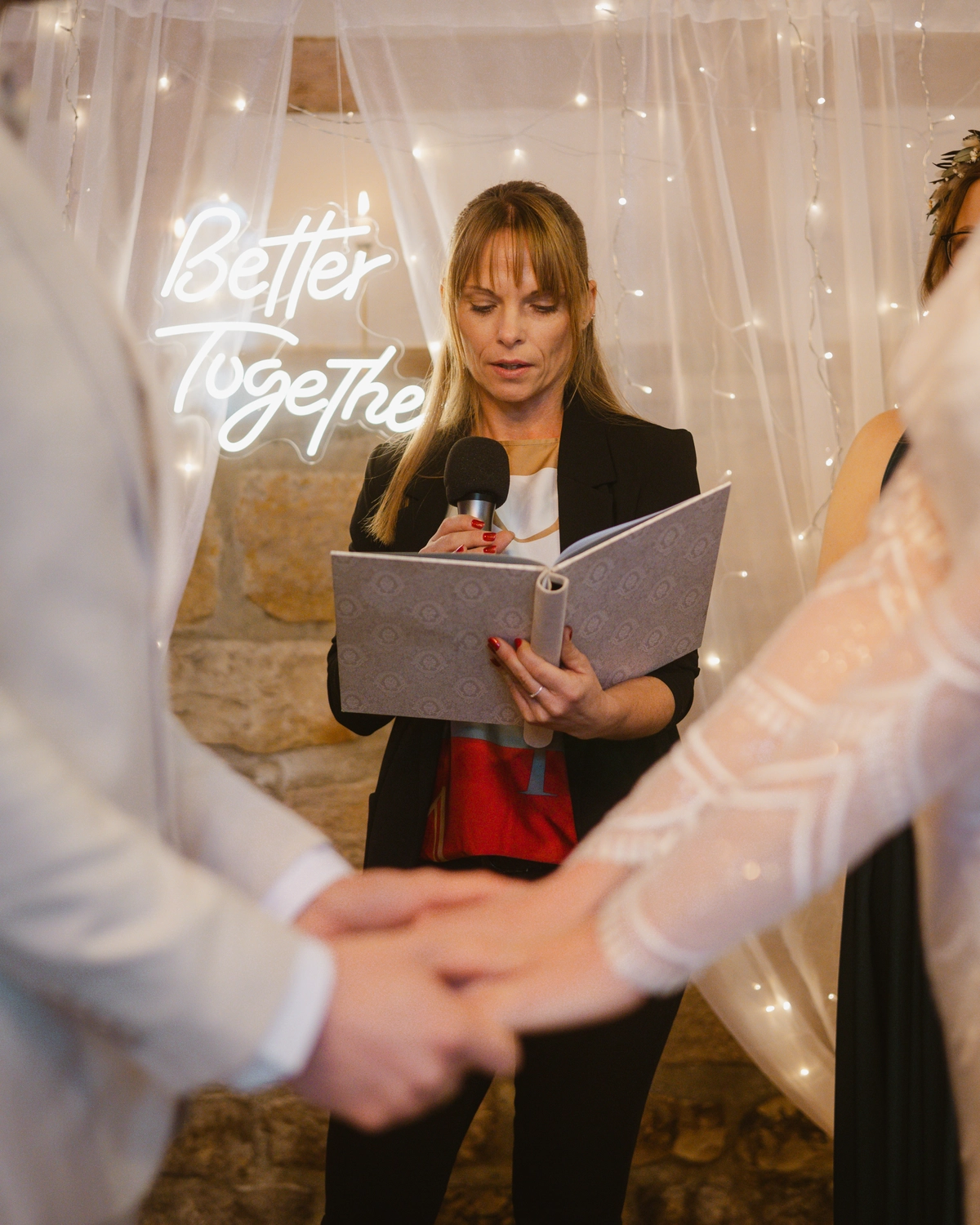 Freiberufliche Trauerrednerin – Hochzeitsreden