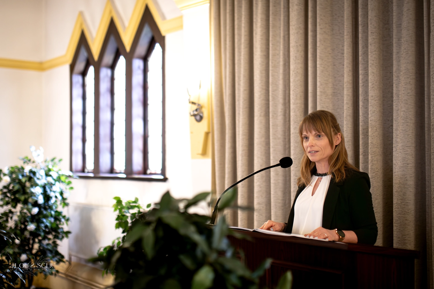 Freiberufliche Trauerrednerin - Trauerreden